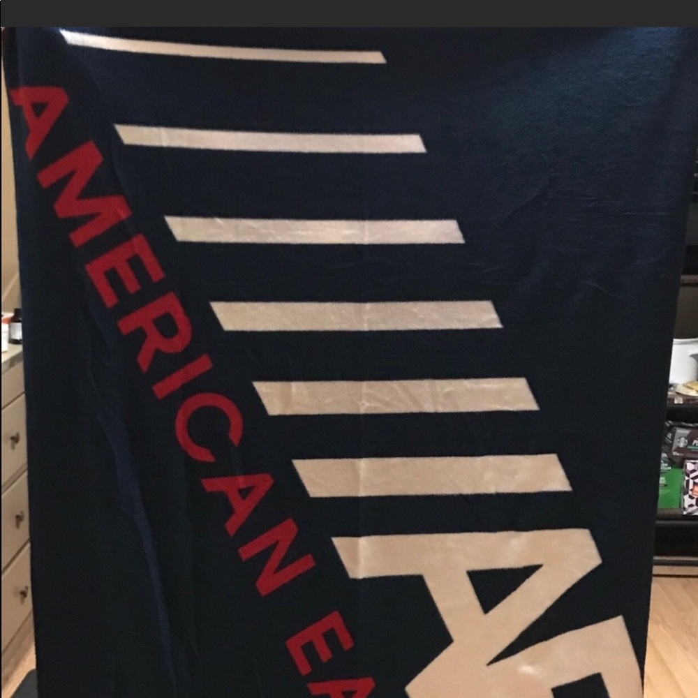 New American Eagle Throw Blanket